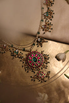The Gulnaar Haar