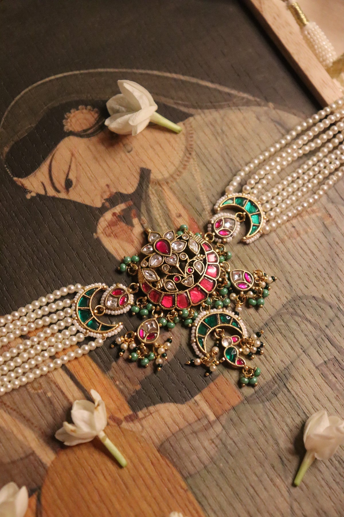 The Chaandphool Choker