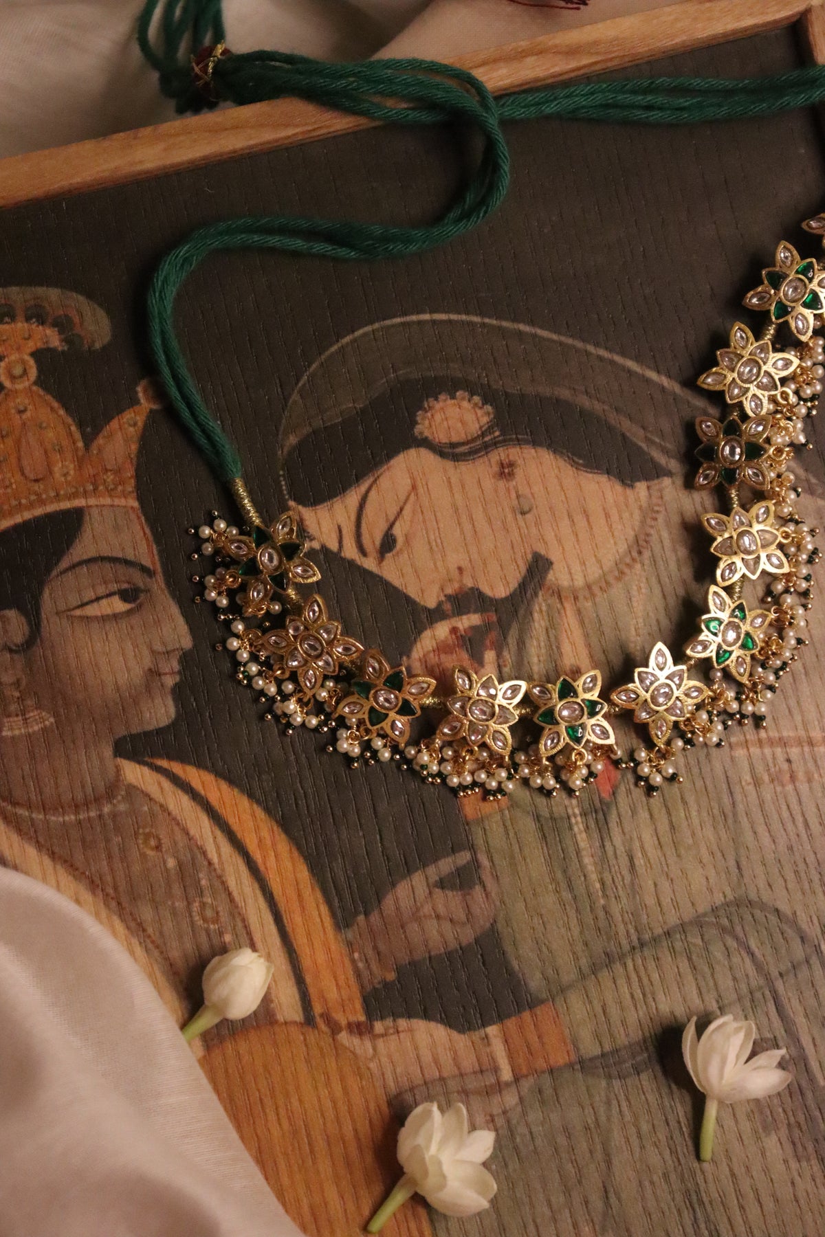 The Shabnam Choker