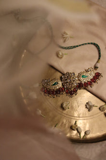 The Mor Chowk Choker
