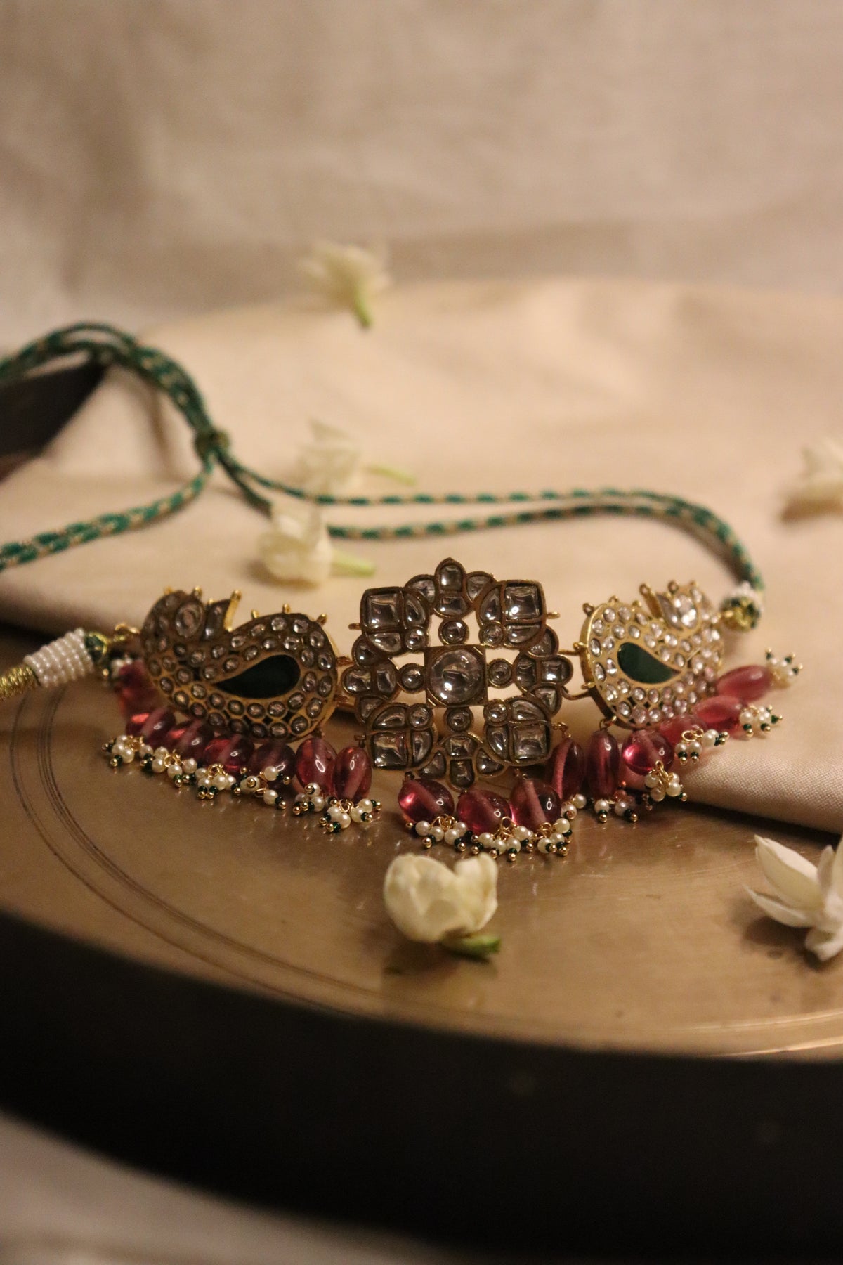 The Mor Chowk Choker