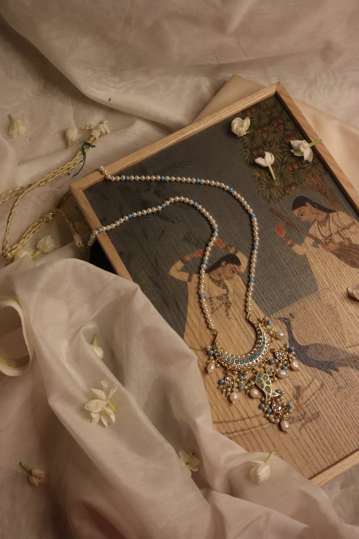 The Chaand-Machhli Necklace