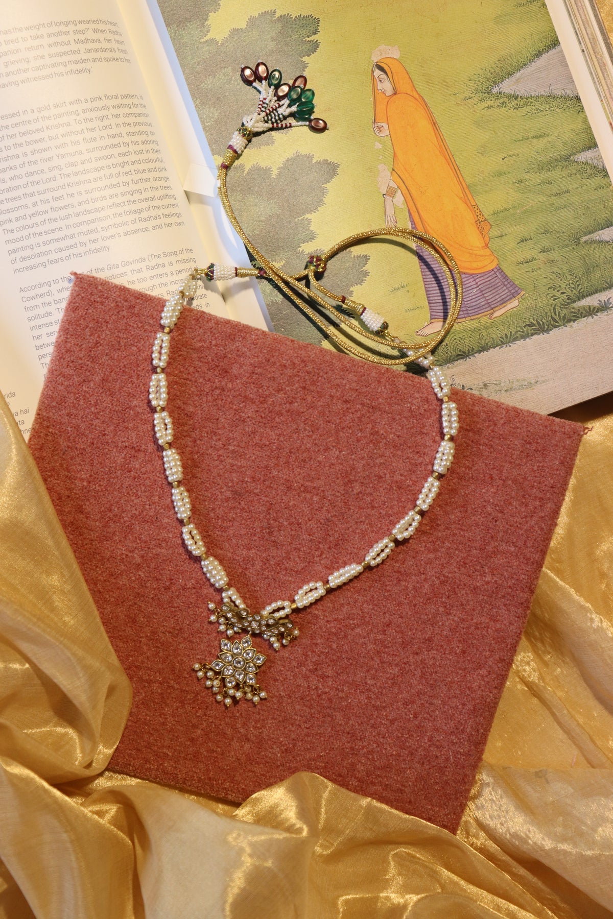 The Noor Necklace