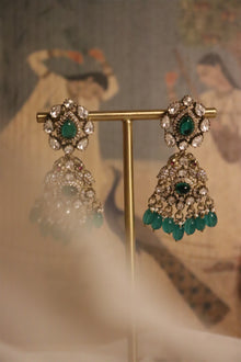 Gulnaar Earrings