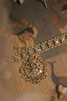 The Mah-e-Noor Choker
