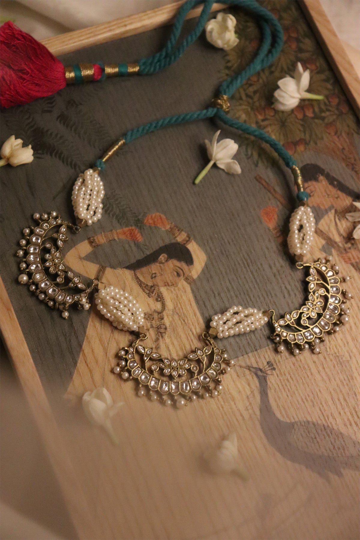 The Mahtaab Necklace