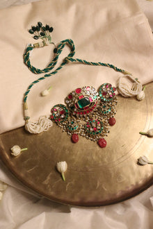 The Zuleikha Choker