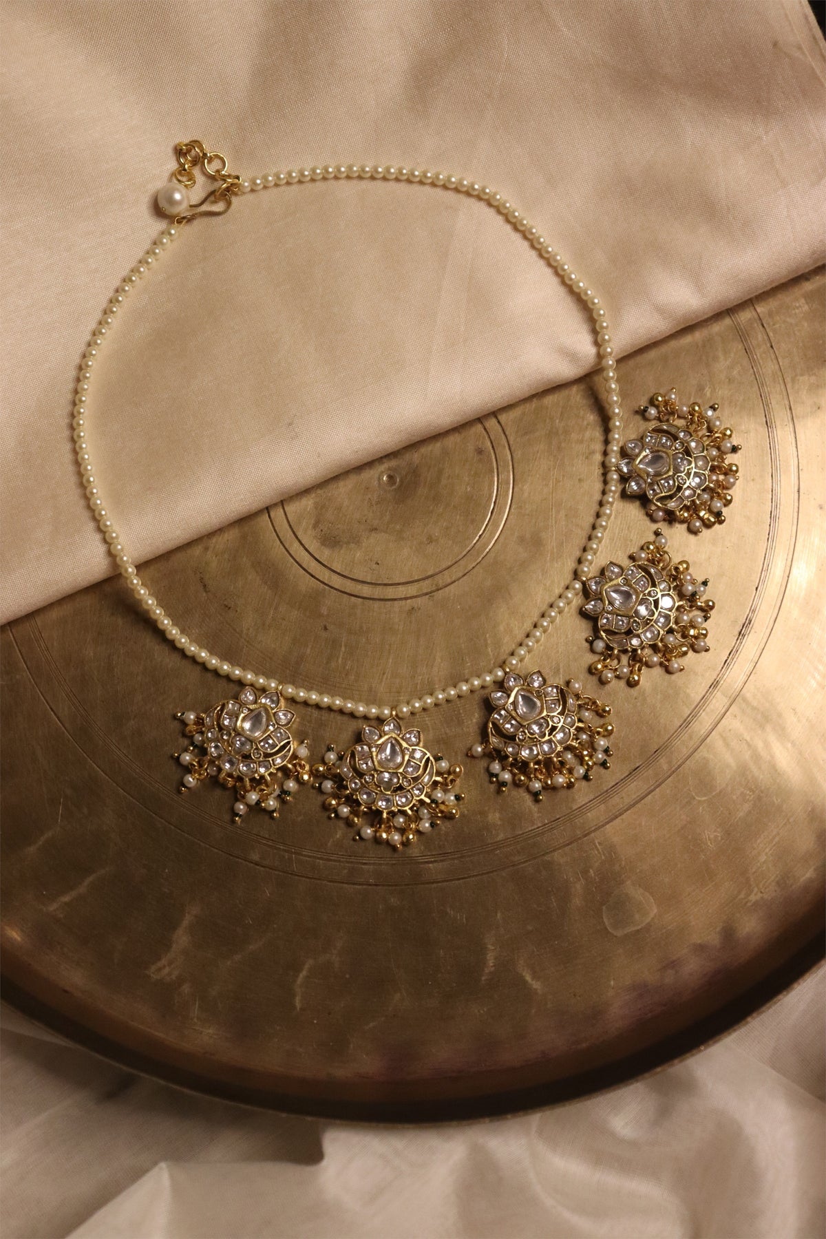 The Bela Necklace