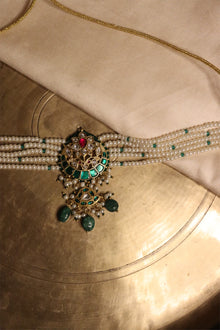 The Mor Choker