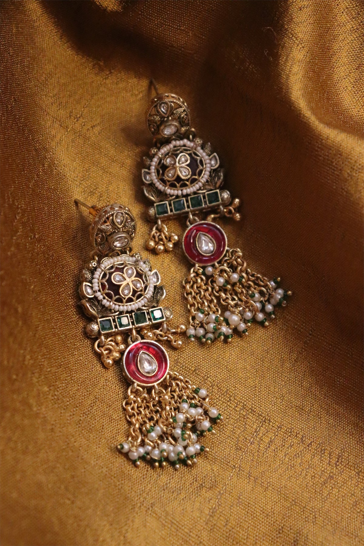 The Jharokha Necklace
