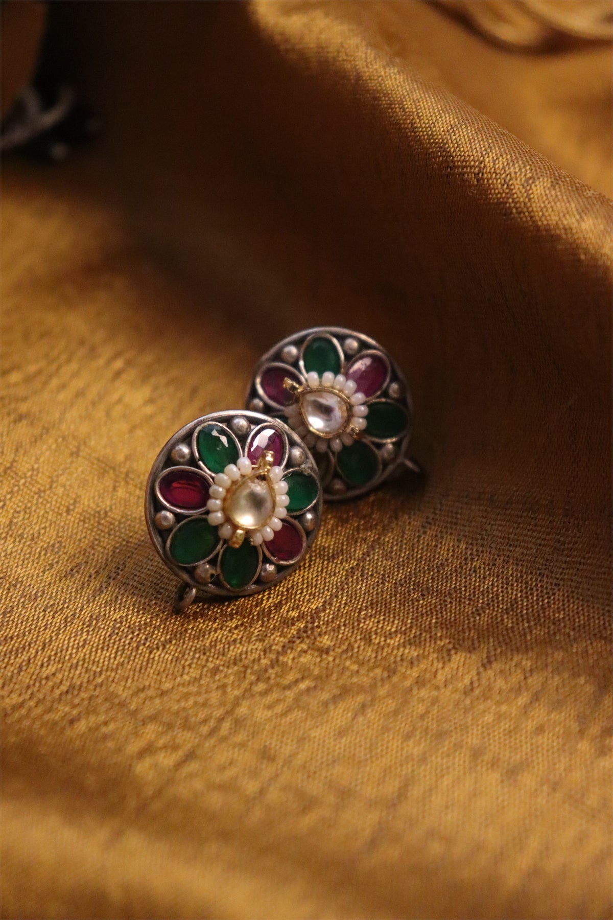 THE GANGA-JAMUNA NECKLACE