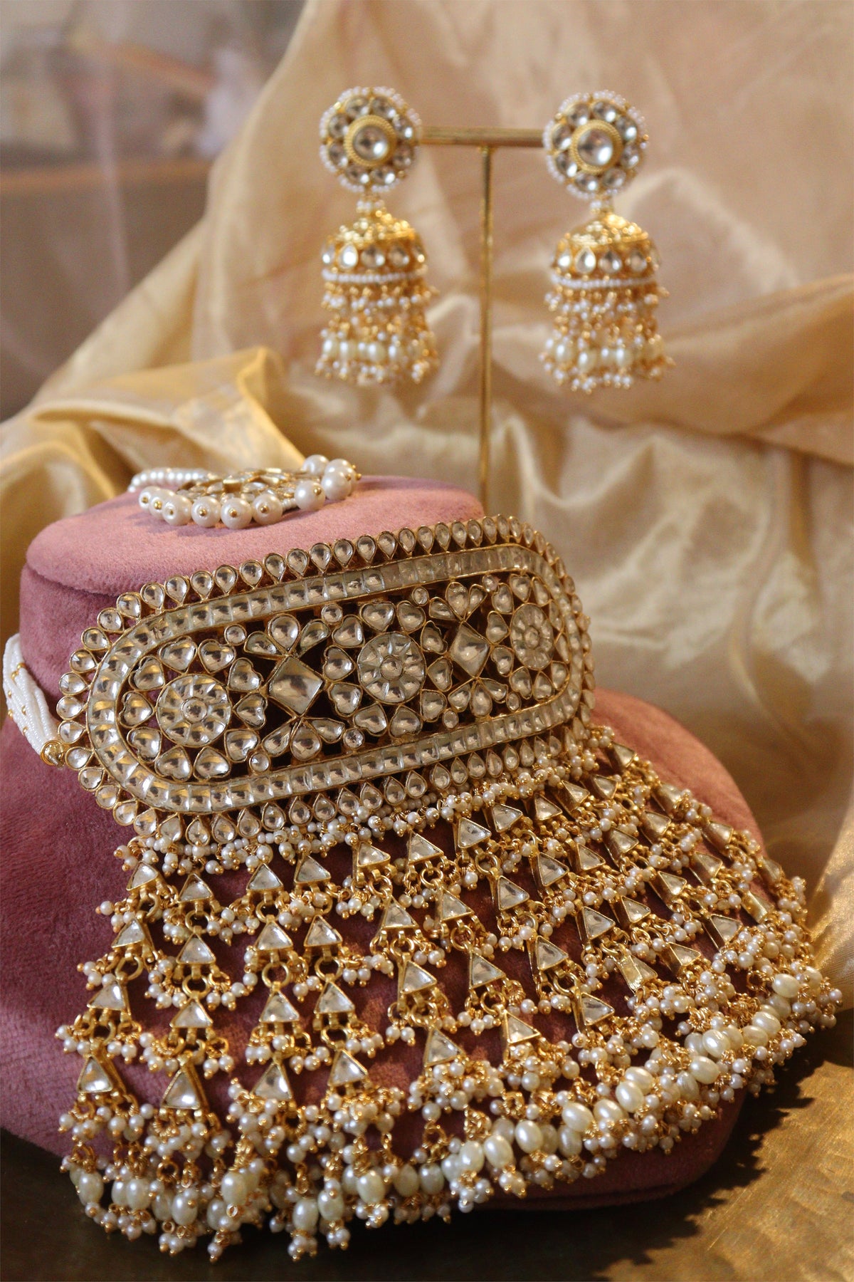 The Marwar Choker